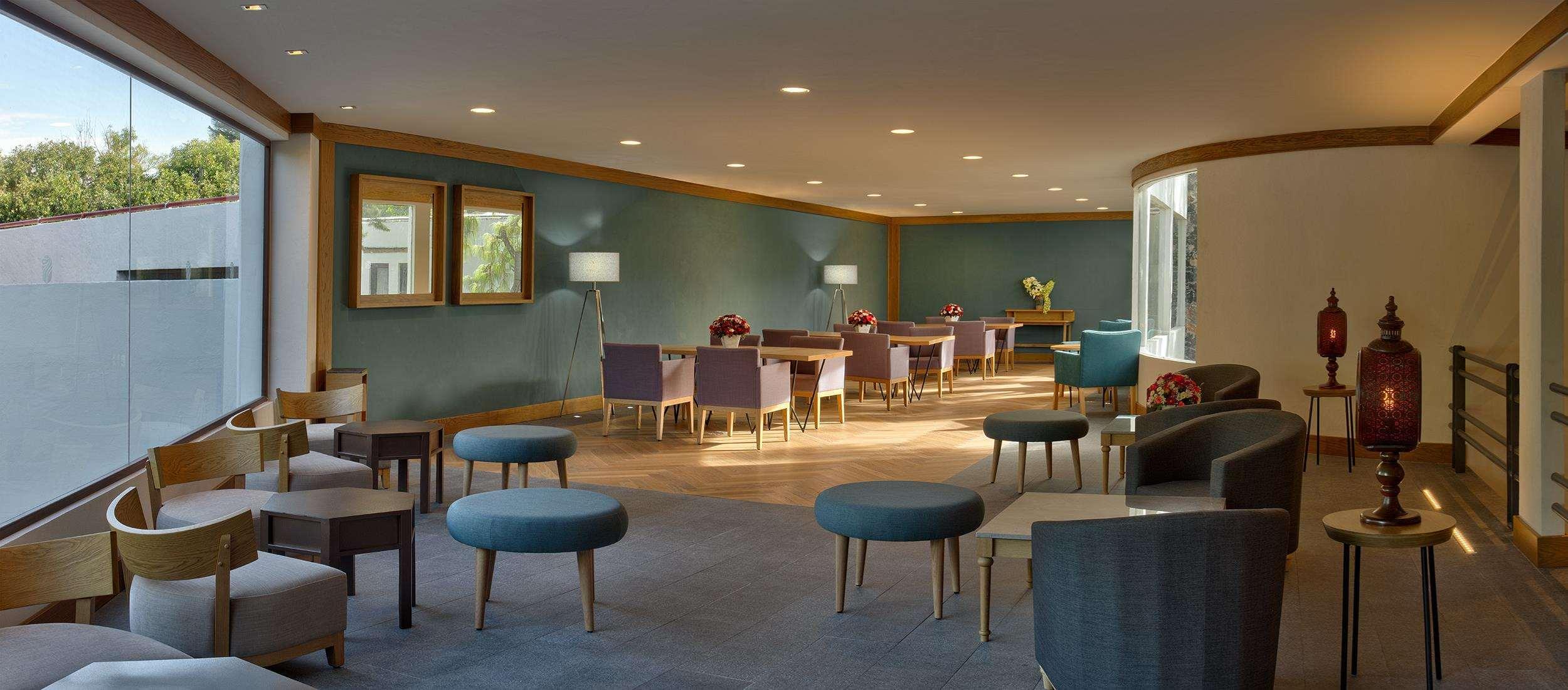 Hotel Hacienda Jurica By Brisas à Querétaro Extérieur photo The lounge at the airport