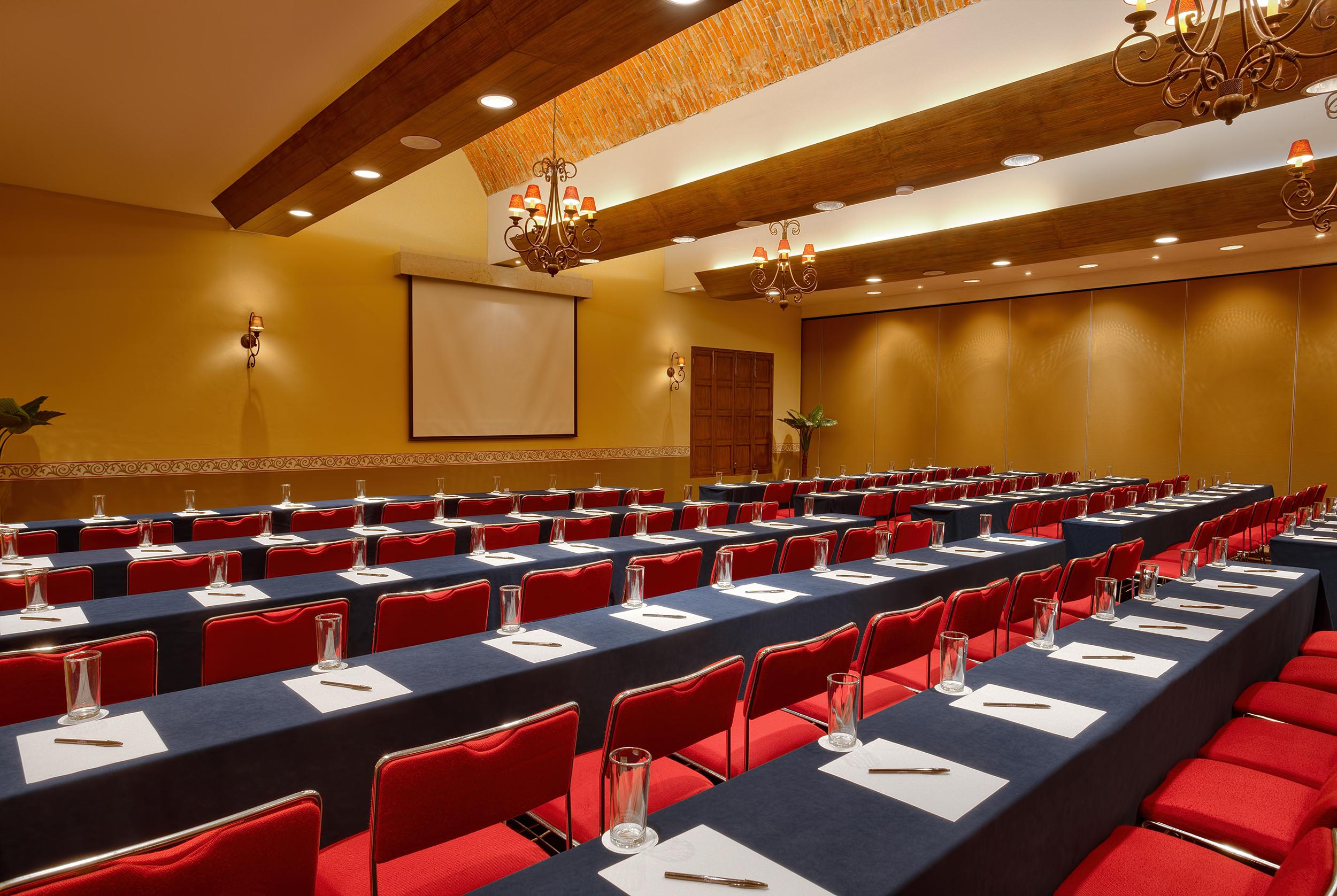 Hotel Hacienda Jurica By Brisas à Querétaro Extérieur photo A typical conference room