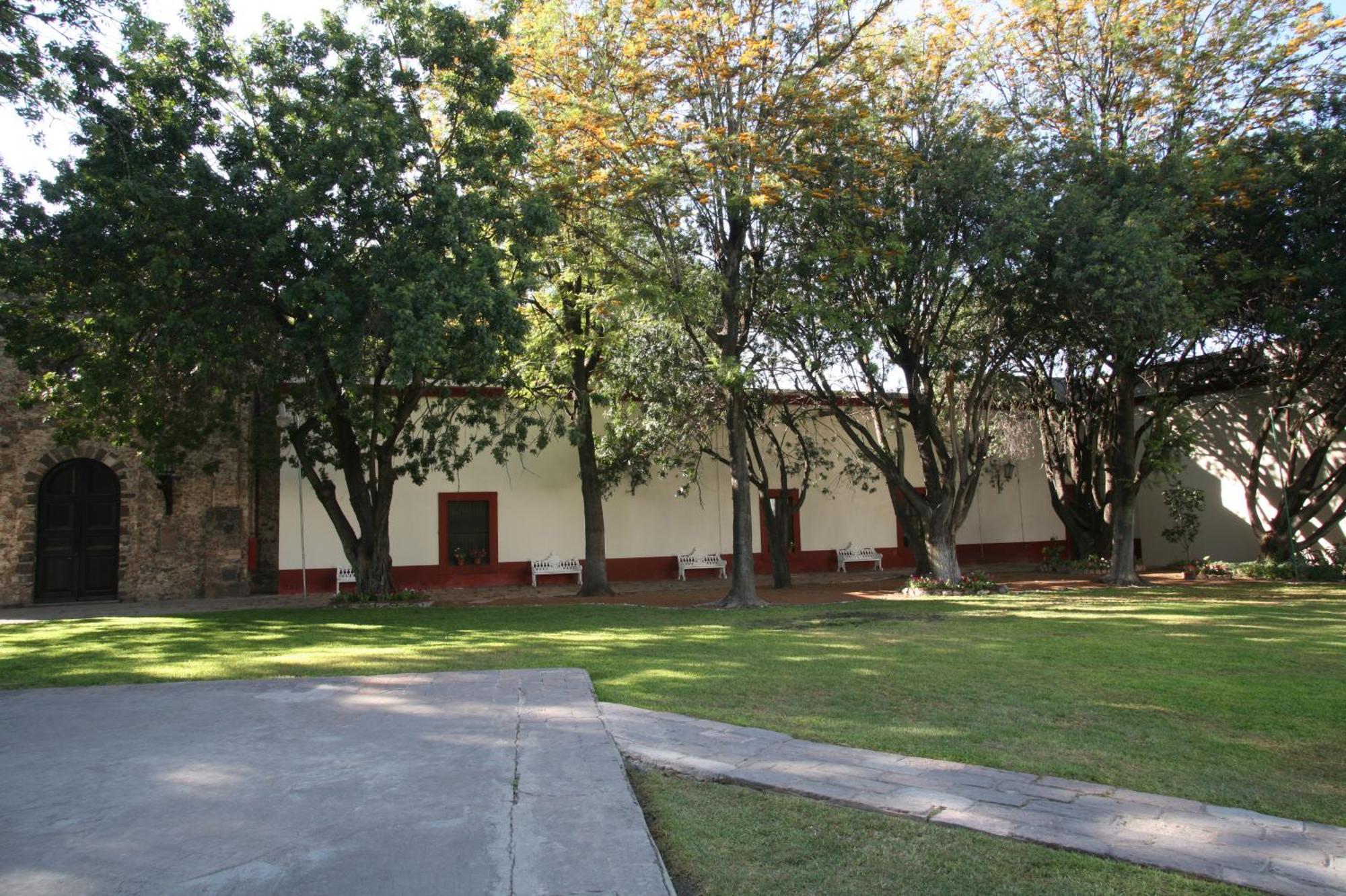 Hotel Hacienda Jurica By Brisas à Querétaro Extérieur photo The San Francisco Museum of Modern Art